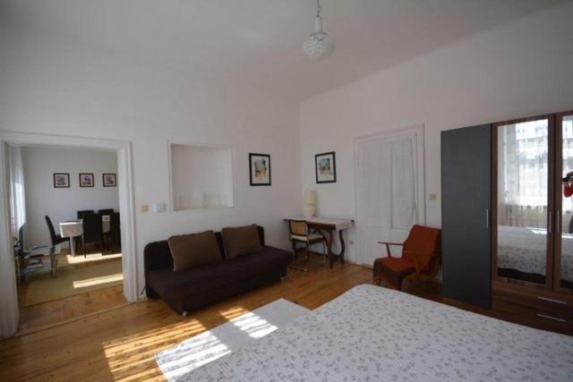 Vienna Holiday Apartments Exterior photo